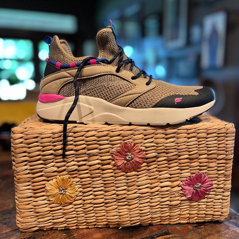 Fabletics sneaker - size 10